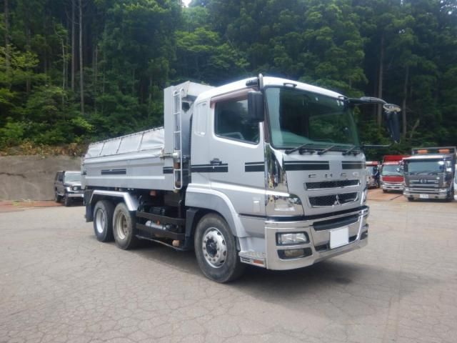 Japanese used car Ref# 1656070 MITSUBISHI FUSOU / SUPER GREAT