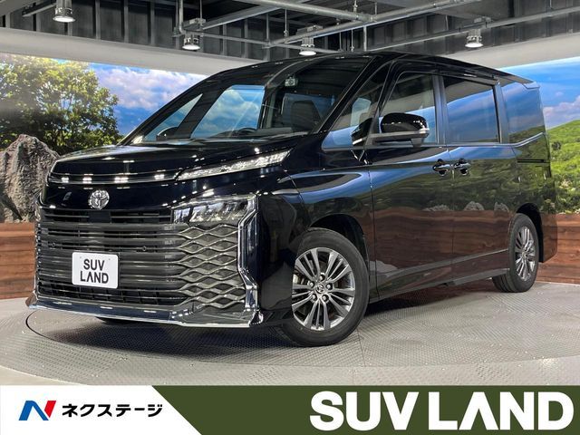 TOYOTA / VOXY