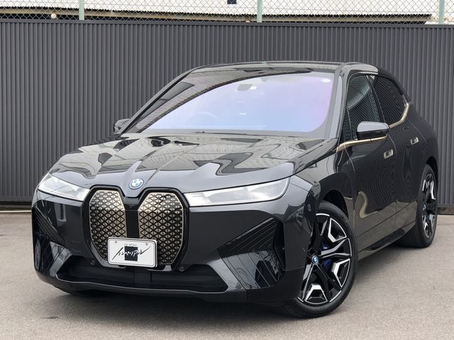 BMW / BMW iX