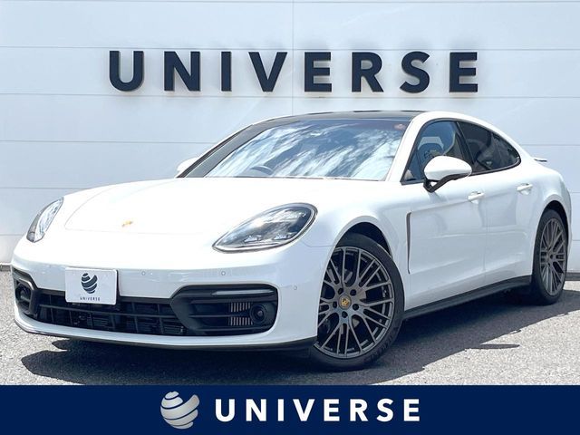 PORSCHE / PORSCHE PANAMERA
