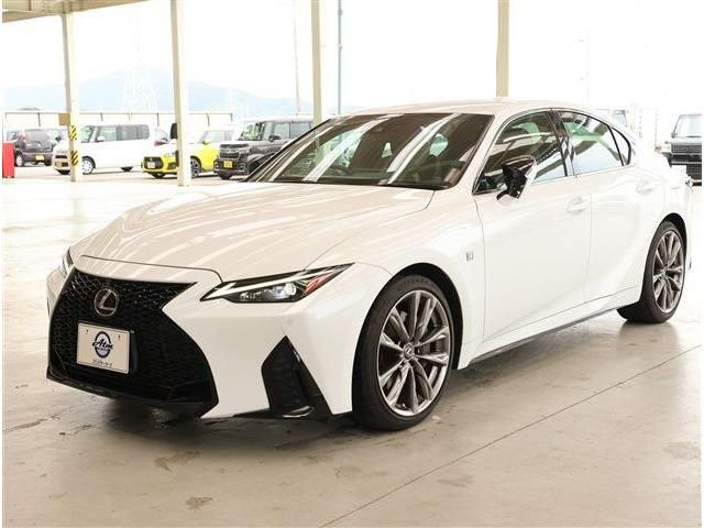 TOYOTA / LEXUS IS300