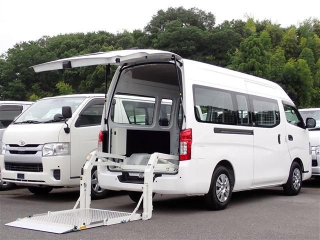 NISSAN / CARAVAN van 2WD