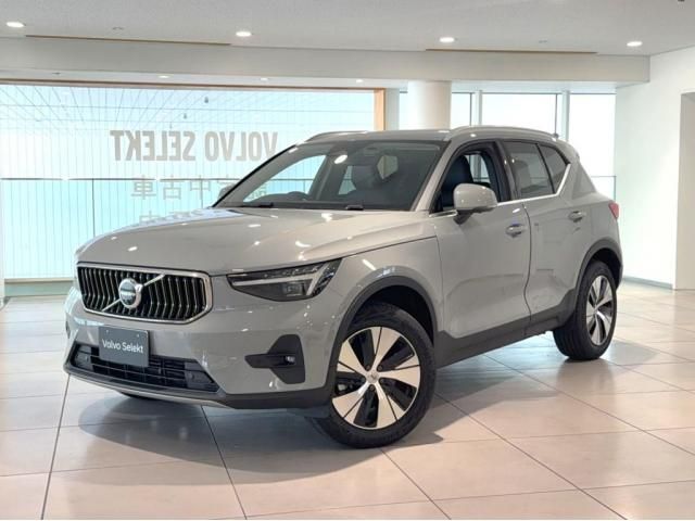 VOLVO / VOLVO XC40