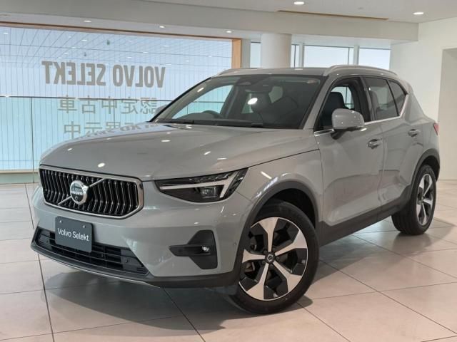 VOLVO / VOLVO XC40