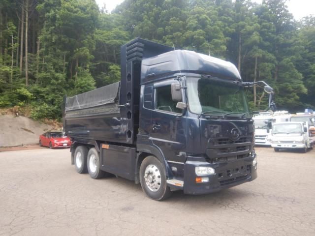 NISSAN DIESEL / Quon