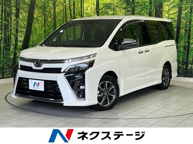 TOYOTA / VOXY