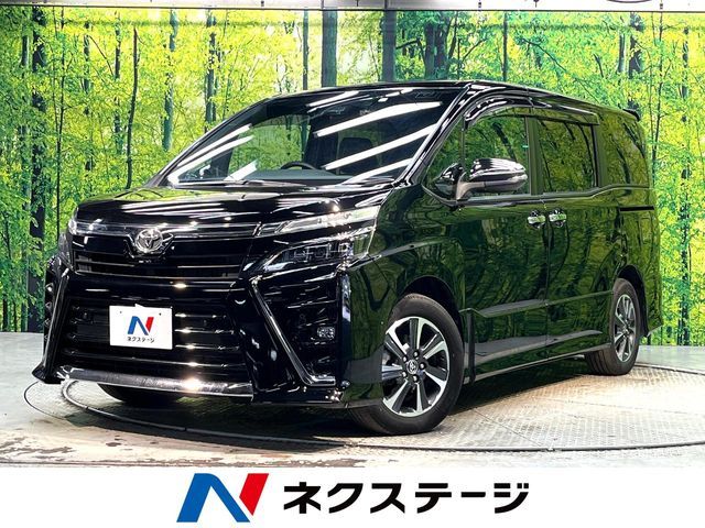 TOYOTA / VOXY