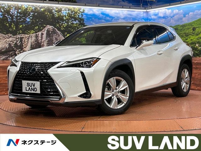 TOYOTA / LEXUS UX200