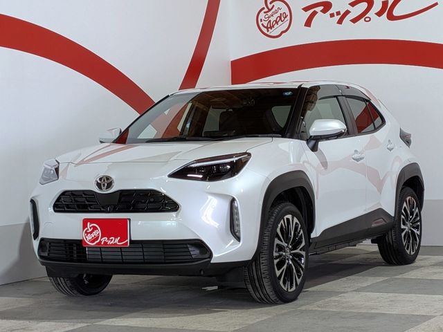 TOYOTA / YARIS CROSS HYBRID