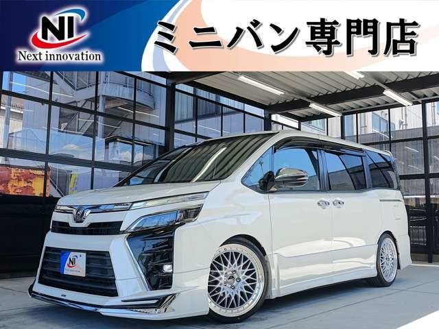 TOYOTA / VOXY