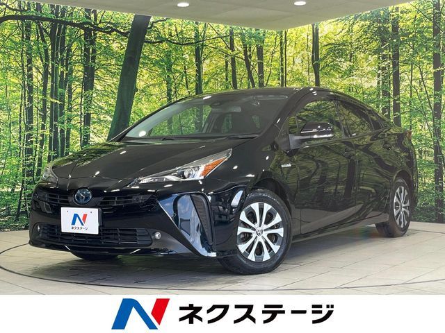 Japanese used car Ref# 1657092 TOYOTA / PRIUS 4WD