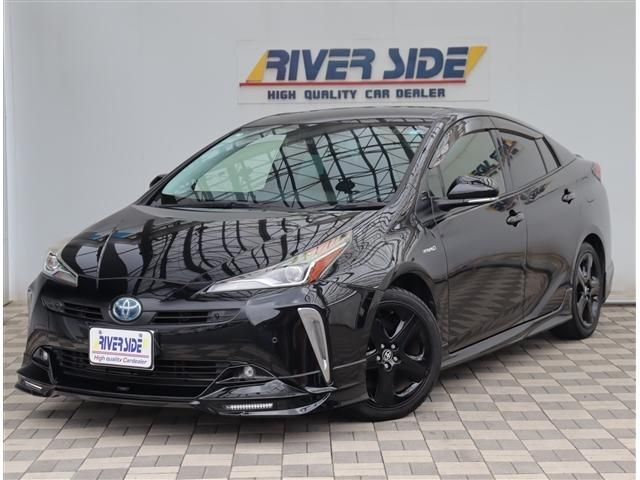 TOYOTA / PRIUS