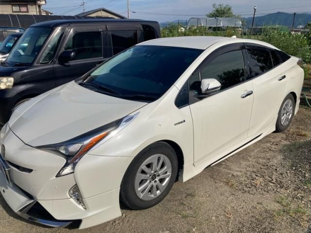 TOYOTA / PRIUS