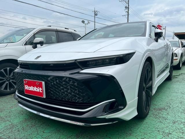 TOYOTA / CROWN CROSSOVER