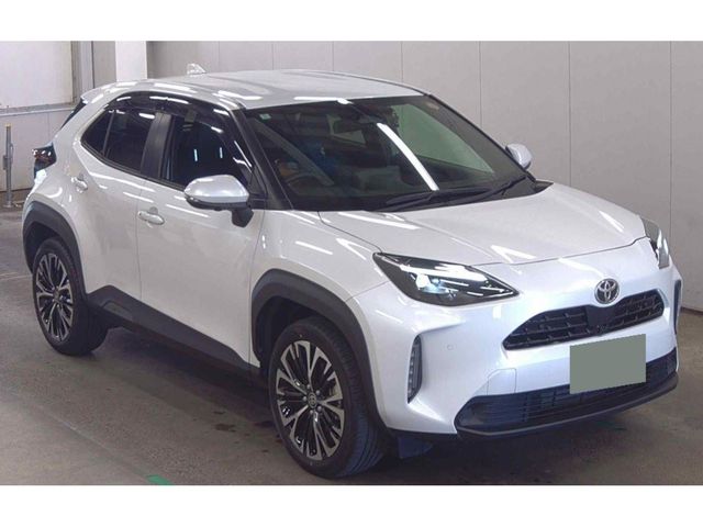 TOYOTA / YARIS CROSS