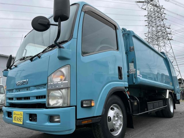 Japanese used car Ref# 1657703 ISUZU / ELF