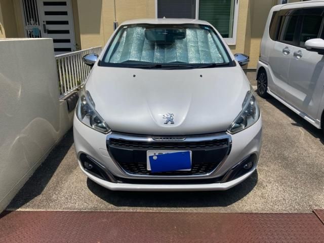 PEUGEOT / PEUGEOT 208