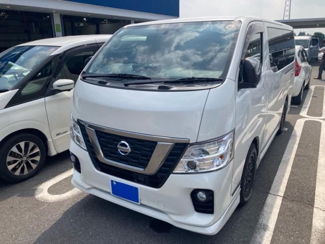 NISSAN / NV350 CARAVAN 4WD