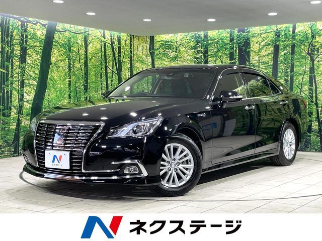 TOYOTA / CROWN sedan hybrid