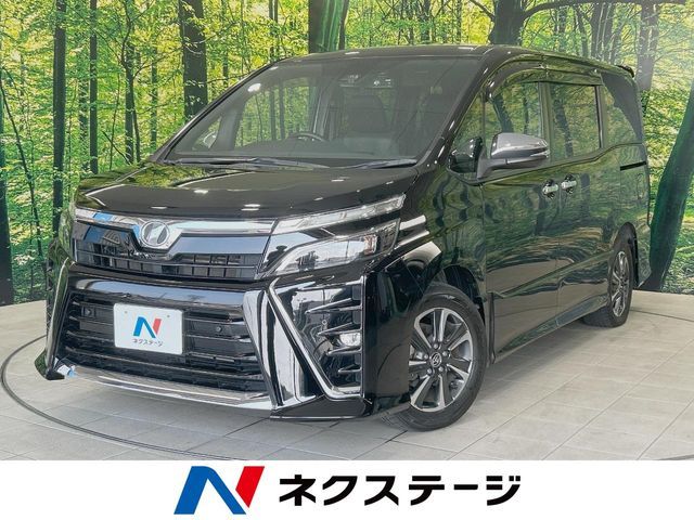 TOYOTA / VOXY