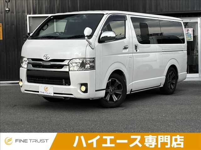 TOYOTA / HIACE van 4WD