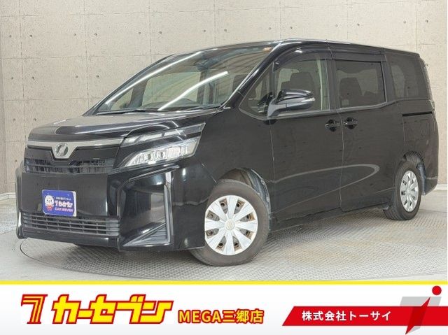 TOYOTA / VOXY