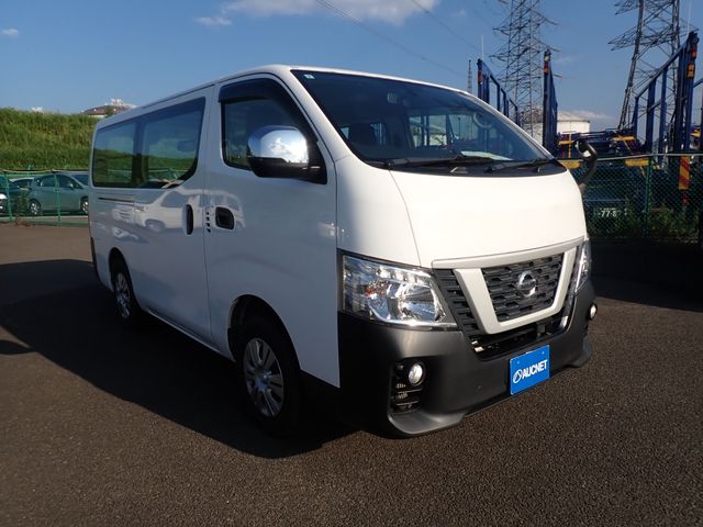 NISSAN / NV350 CARAVAN 4WD