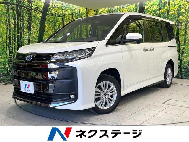 TOYOTA / NOAH HYBRID 4WD