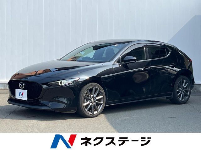 Japanese used car Ref# 1658626 MAZDA / MAZDA3 FASTBACK