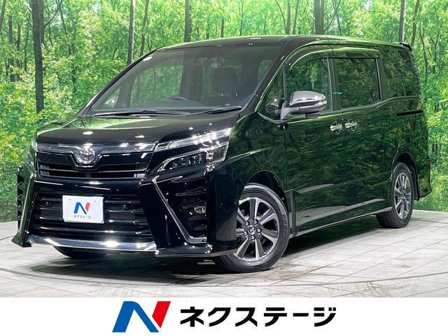 TOYOTA / VOXY