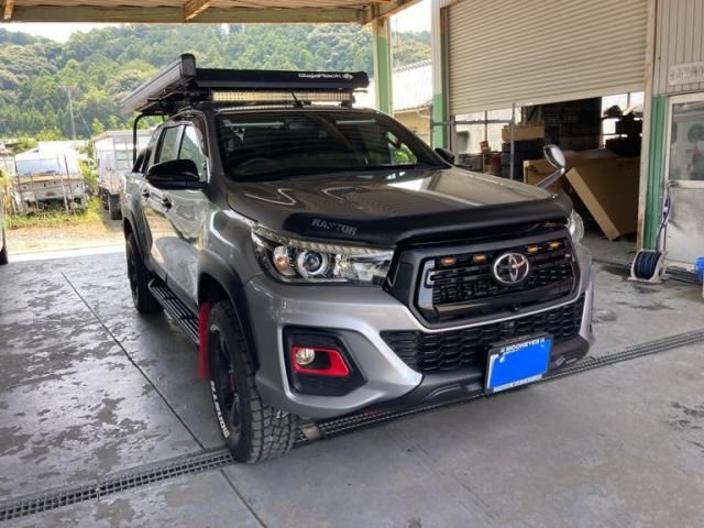 TOYOTA / ハイラックストラック４Ｄ