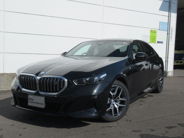 BMW / BMW i5