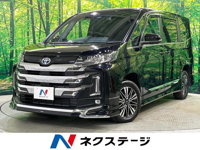 TOYOTA / NOAH HYBRID 4WD