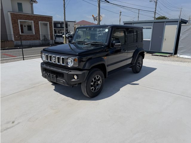 SUZUKI / JIMNY NOMADE