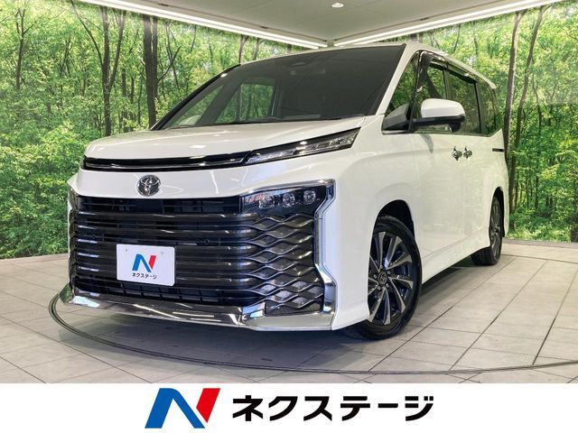 TOYOTA / VOXY