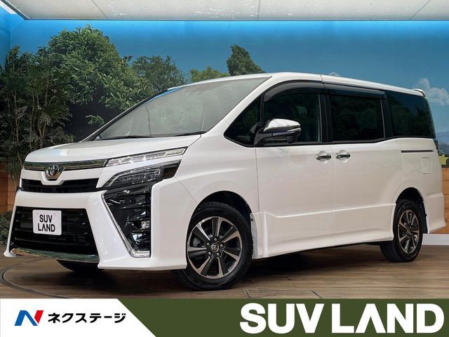 TOYOTA / VOXY 4WD