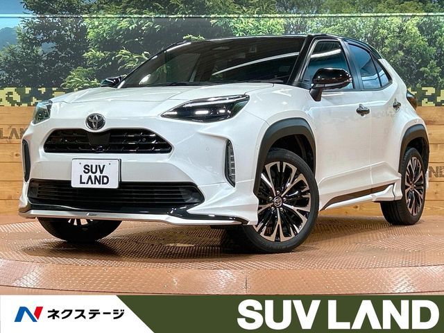 TOYOTA / YARIS CROSS HYBRID