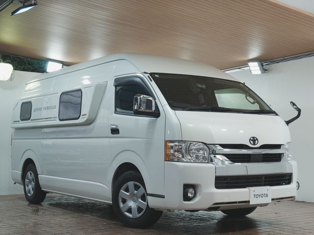 TOYOTA / HIACE van 2WD