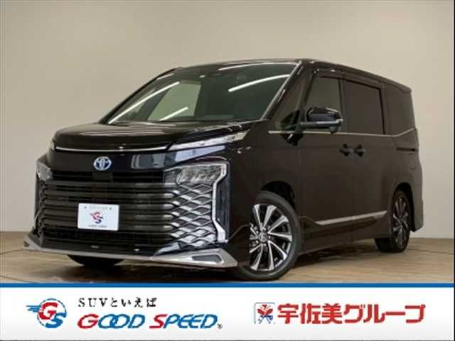 TOYOTA / VOXY HYBRID