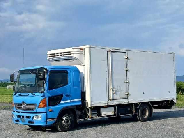 Japanese used car Ref# 1659910 HINO / RANGER