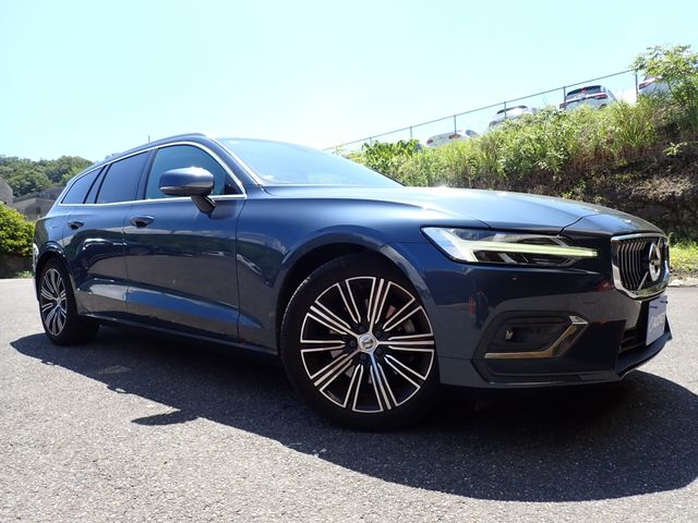 VOLVO / VOLVO V60