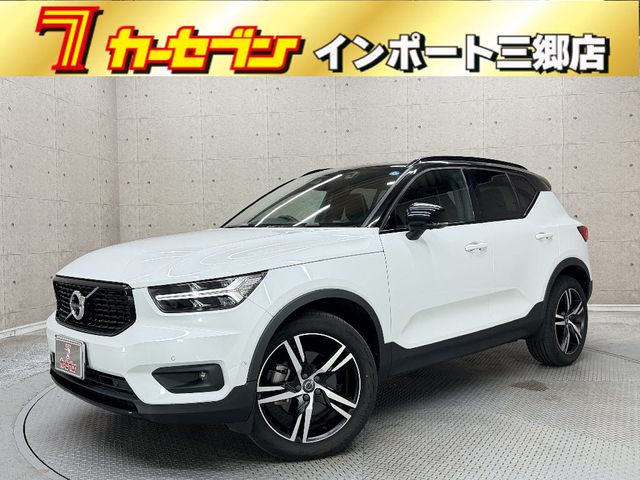 VOLVO / VOLVO XC40