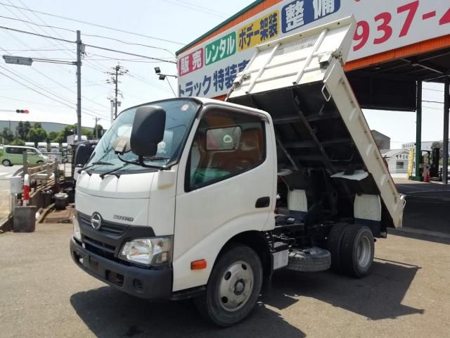 HINO / DUTRO