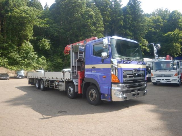 HINO / PROFIA