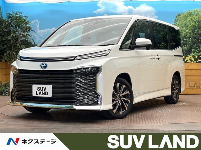 TOYOTA / VOXY HYBRID