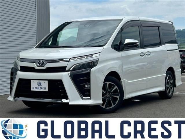 TOYOTA / VOXY