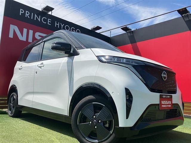 NISSAN / SAKURA