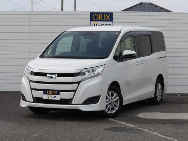 TOYOTA / NOAH HYBRID
