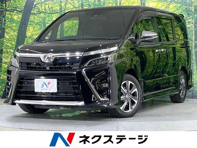 TOYOTA / VOXY