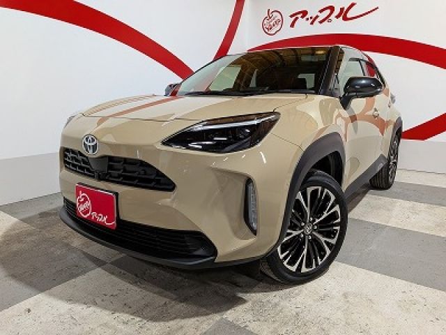 TOYOTA / YARIS CROSS HYBRID